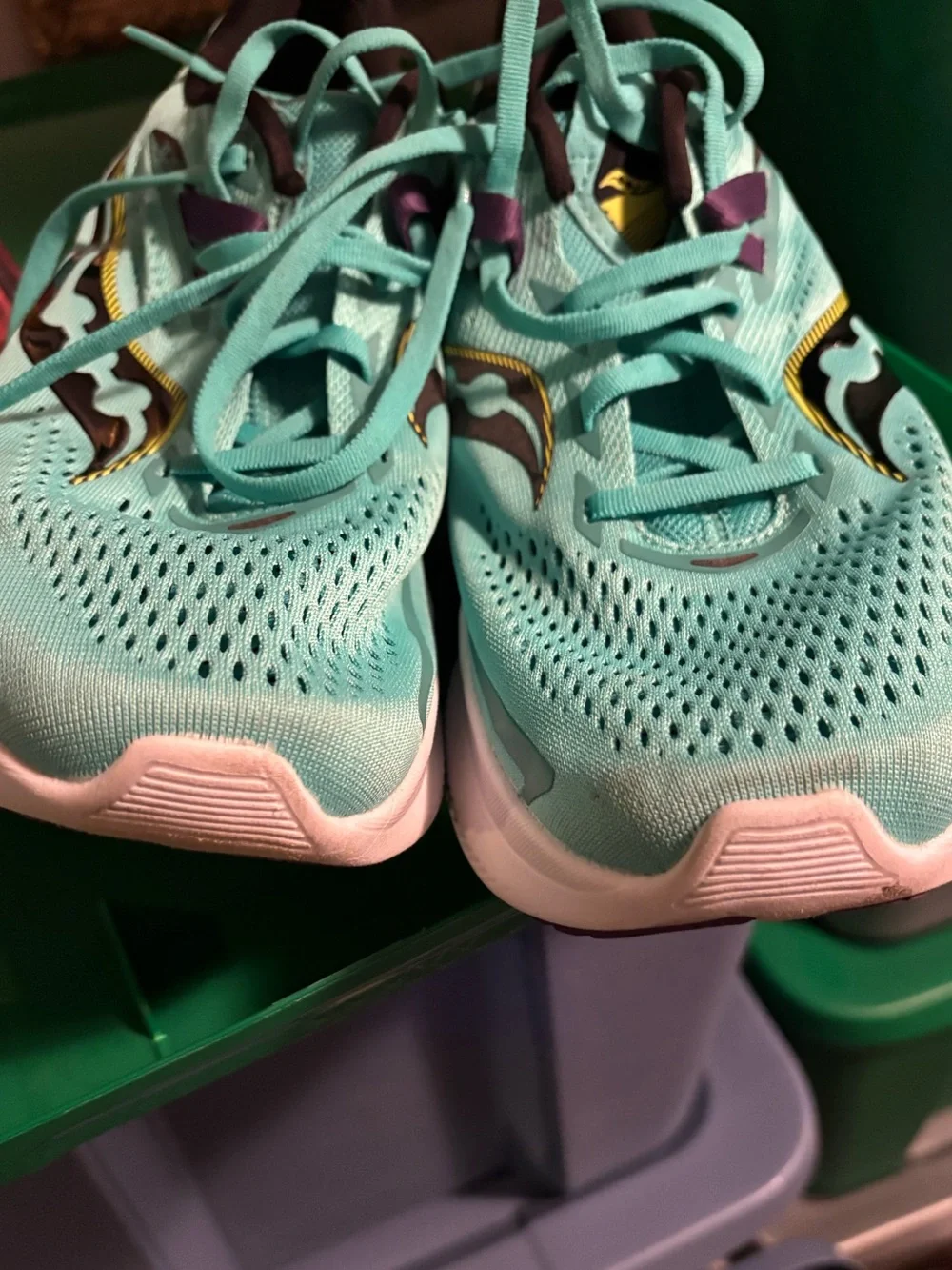 👟SAUCONY👟PWRRUN👟GUC!